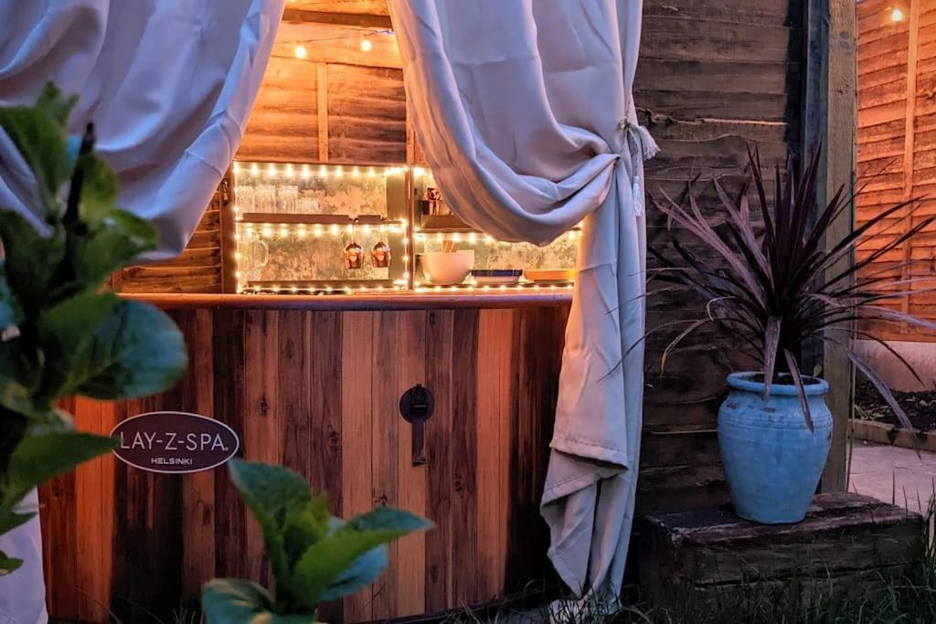 Baker'S Cottage, Urban Spa And Garden Bar Evesham Exterior foto